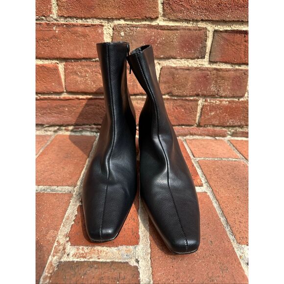 Ann Taylor Loft $156 Squared Pointy Toe Booties women's 10 NEW - Picture 3 of 12